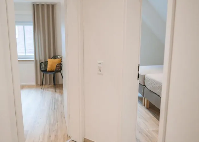 An De Beck Apartment *